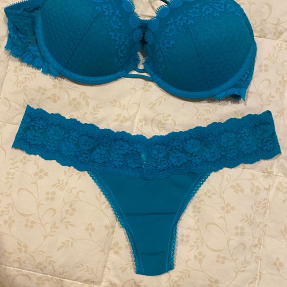 Gap Favorite Uplift Bra in Turquoise Lace (34A) — NWOT - Picture 8 of 10